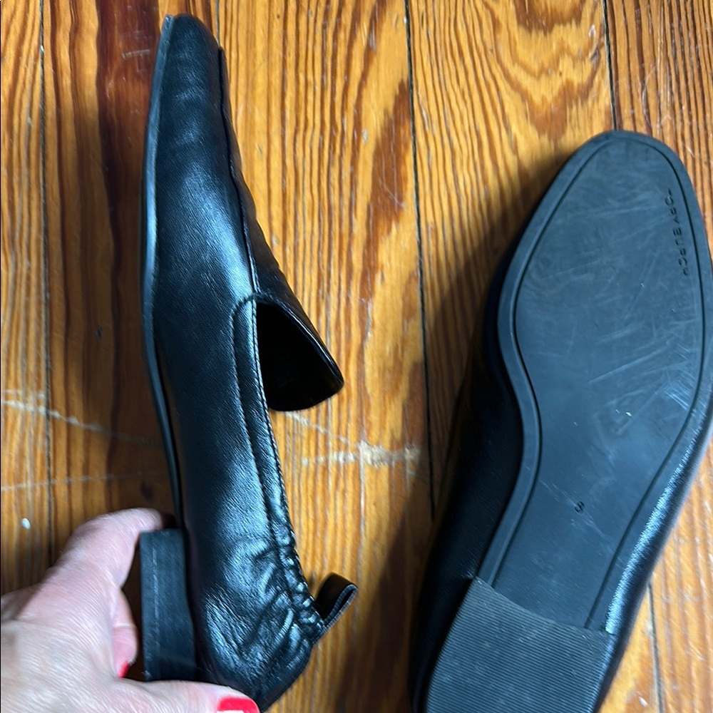 Black Leather Men's Loafers - Picture 6 of 8